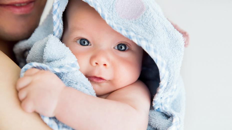 Kubíkovi se chtělo rychle na svět. Maminka z Brna musela porodit před domem
