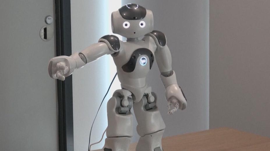 Nový pomocník do budoucna. S nedostatkem fyzioterapeutů pomůže speciální robot