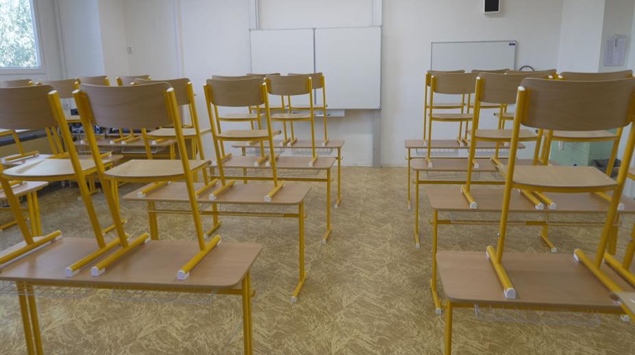 Školy ožívají. Učitelé i uklízečky se připravují na začátek školního roku