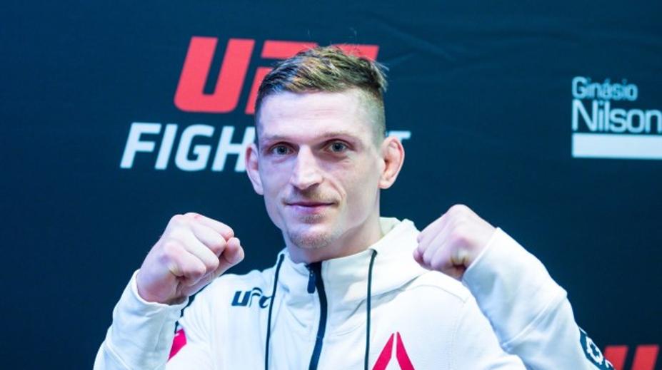 Dvořák stoupá v UFC žebříčku. Kolik zápasů ho dělí od šance na titul?