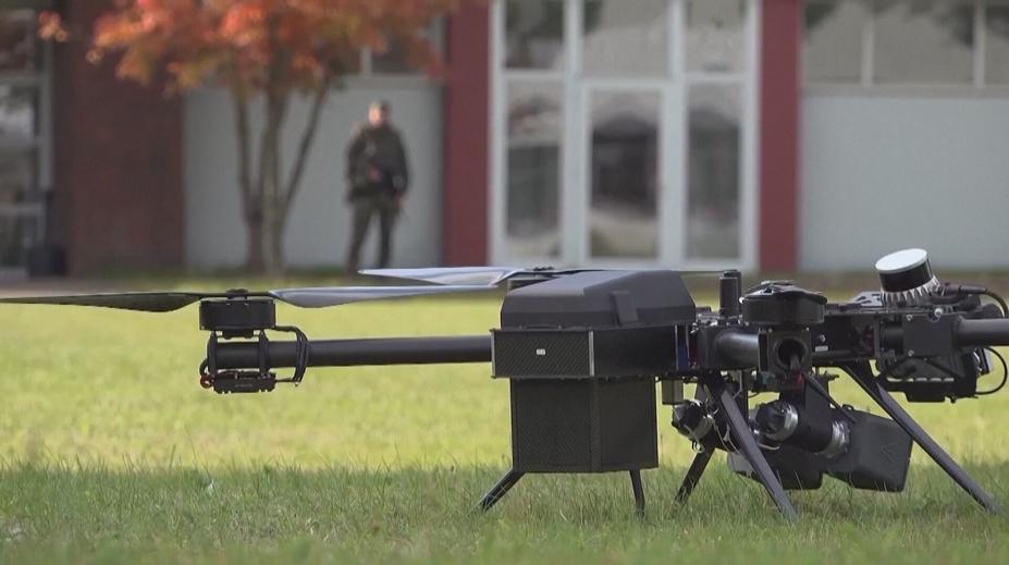 Dron s výbušninou v Lipsku zůstal bez povšimnutí. U letadel létal celé hodiny