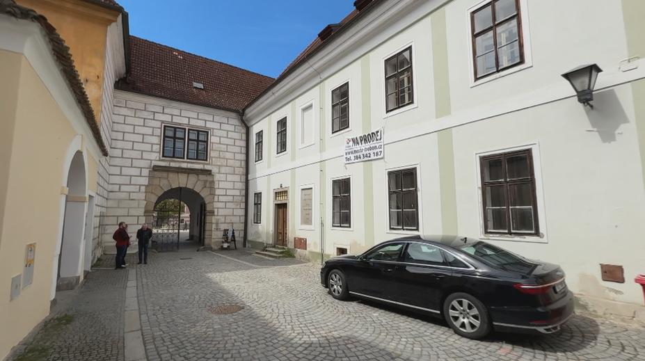 Třeboň prodává Krčínův dům. Opozice by ho raději pronajala