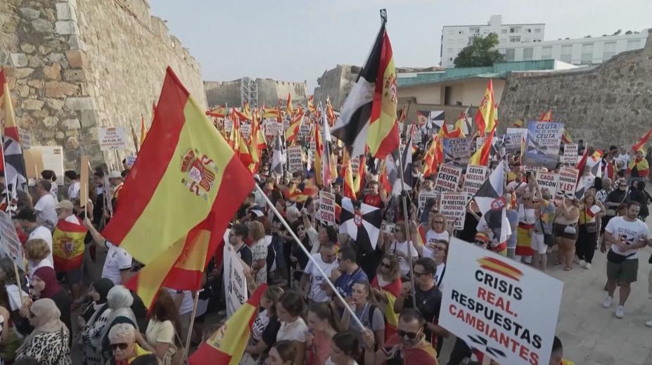Desítky tisíc Španělů protestovaly kvůli migrantům. Byla to invaze, tvrdí