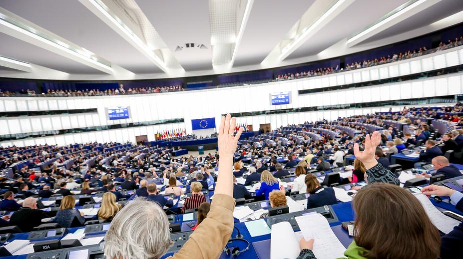 Reformu nebo odchod z EU, zní z koalice před evropskými volbami