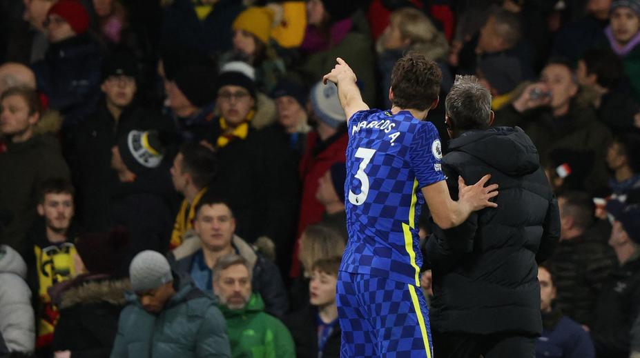 V Premier League zkolaboval fanoušek, Alonso mu nejspíše zachránil život