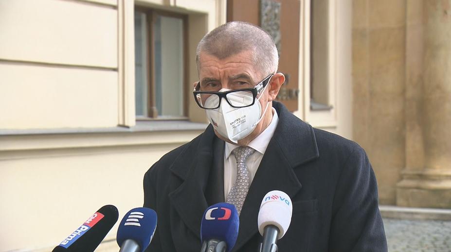 Zeman chce čistku ve vládě. Žádné změny nejsou na stole, řekl Babiš