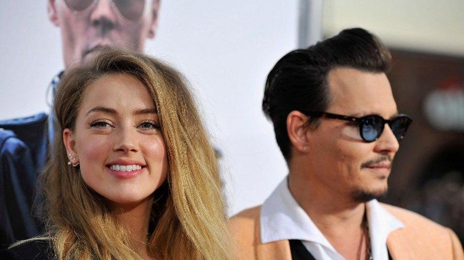 Depp je násilník, tvrdí jeho žena soudu. Exmanželky nesouhlasí