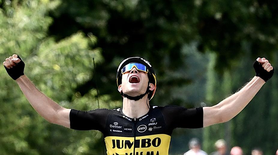 Wout van Aert se utrhl na Mont Ventoux a ovládl jedenáctou etapu
