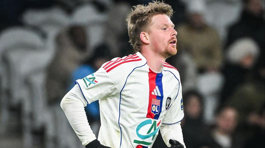 BOREC DNE: Šulc jako tank a fanoušci žasnou. Že udržel míč, je šílené, píšou