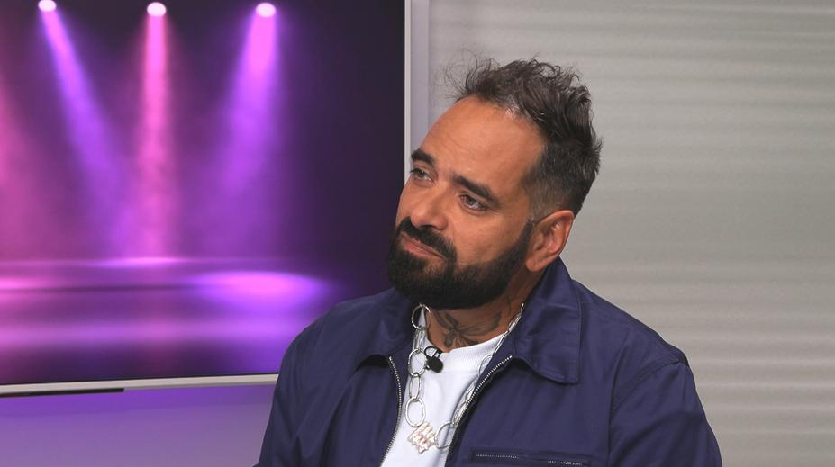Kapitán Demo přišel do vysílání TN Live. Rozhovor konzultoval s vědmou i hvězdami