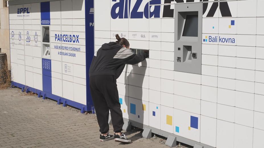 Karviná vyrazila do boje proti výdejním boxům. Výrazně omezí jejich počet