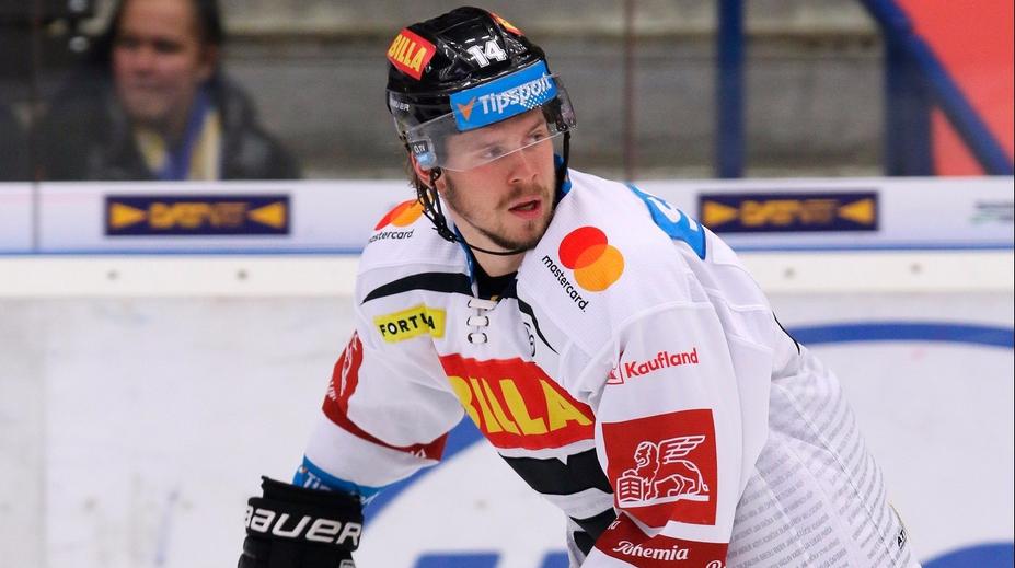 Jeden z nejlepších útočníků extraligy po sezóně skončí, hrát bude ve Švýcarsku