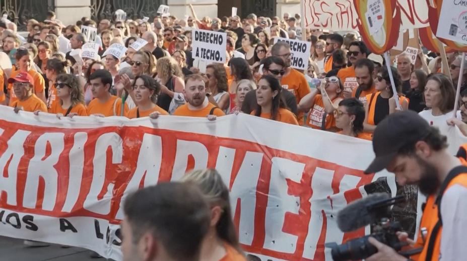 Španělé se bouří kvůli bydlení. Premiér vyhlásil předčasné volby