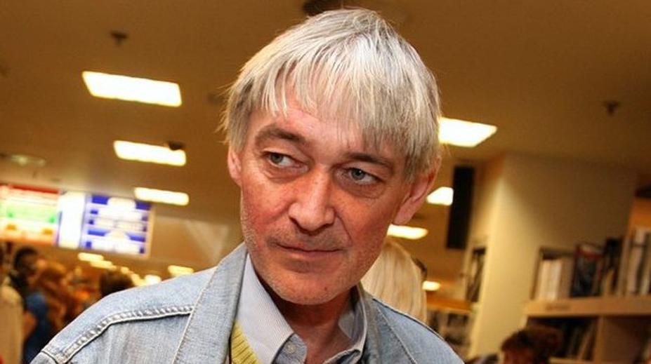 Syn Vladimíra Dlouhého o jeho smrti: Kamarádů jsem se ptal, jaké je mít tátu