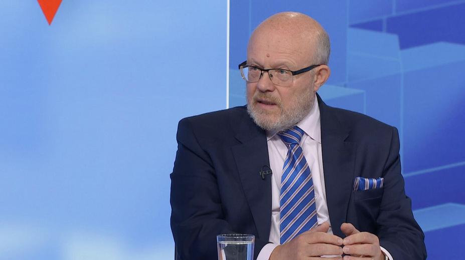 Válek si chce došlápnout na ředitele nemocnic. Všichni budou muset mít prověrku