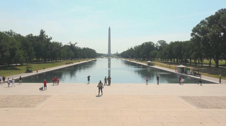 Trump zuří kvůli jezírku ve Washingtonu. Policie zadržela pět lidí