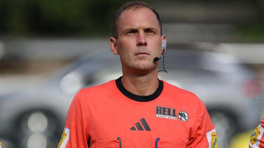 Patnáct let mimo fotbal za úplatky. Rozhodčí Vejtasa trest odmítá, podá odvolání
