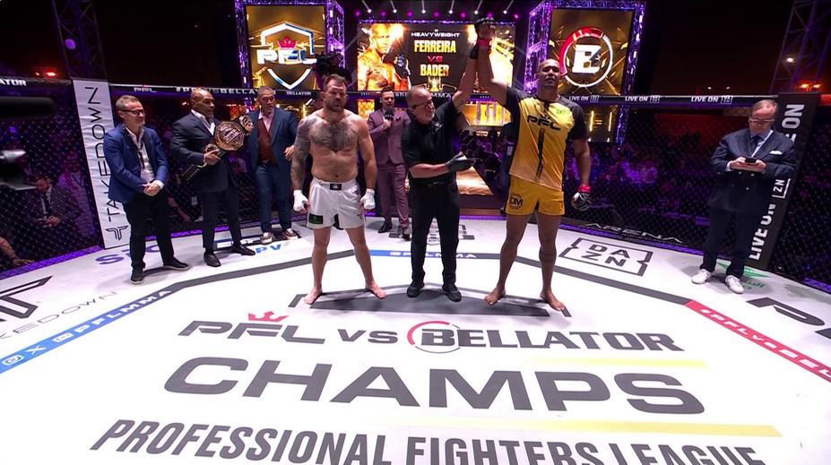 Čest PFL proti Bellatoru zachraňoval Ferreira. Badera ukončil za 21 sekund