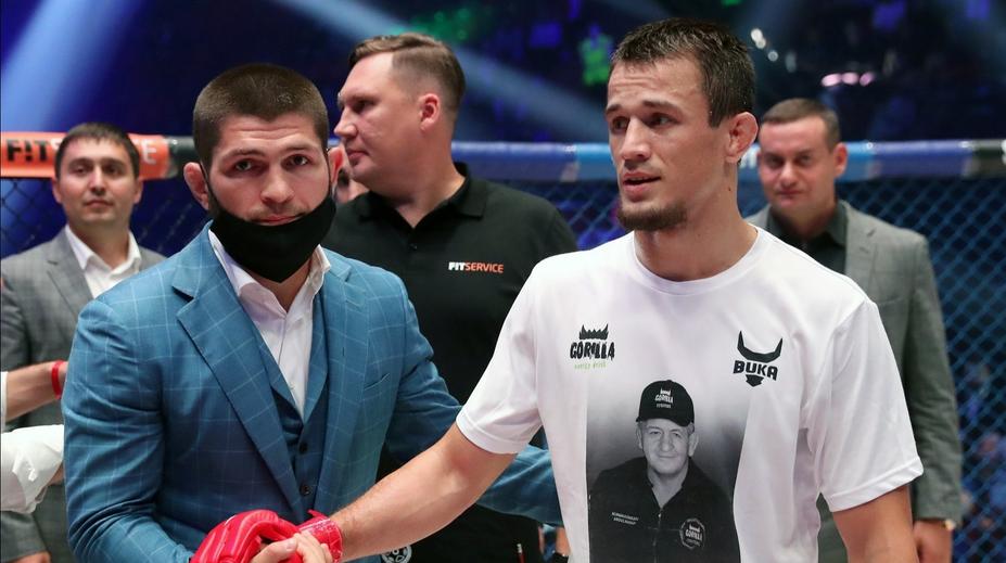 Prý léky! Nurmagomedov přišel o titul kvůli dopingu a McGregor má žně