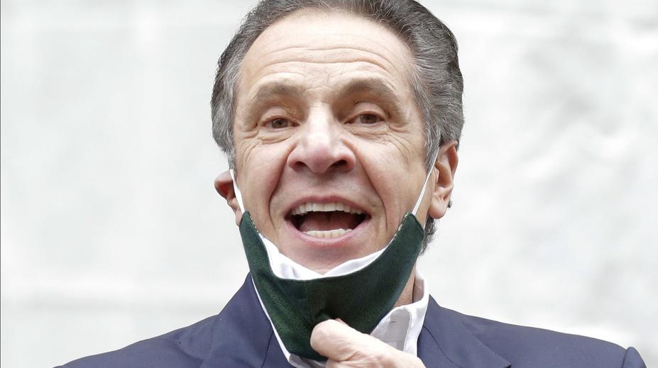 Bývalý guvernér New Yorku nebude obžalován za sexuální obtěžování