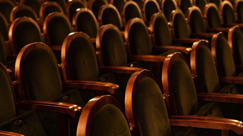 Změna rozpočtu na kulturu si vybírá daň. Pražské divadlo omezuje provoz