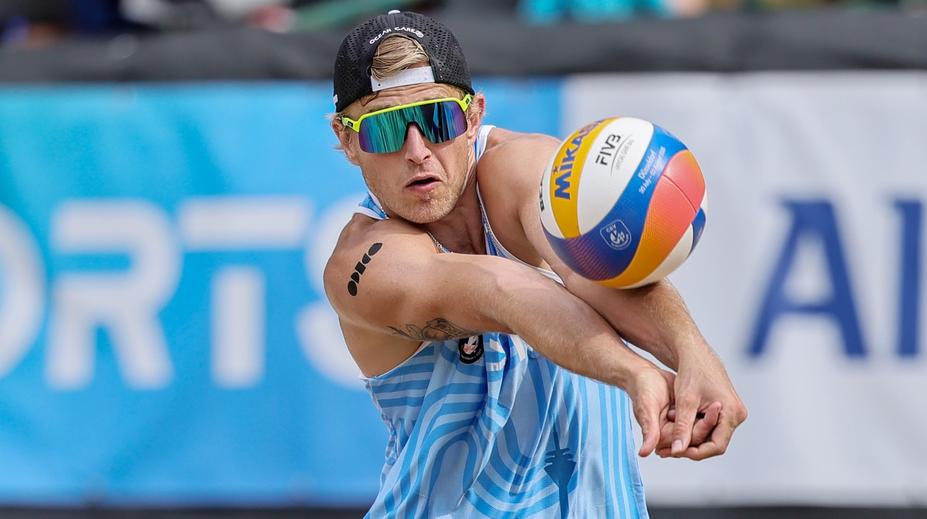Za sexuální delikt zákaz vstupu do země. Beachvolejbalista přijde o MS