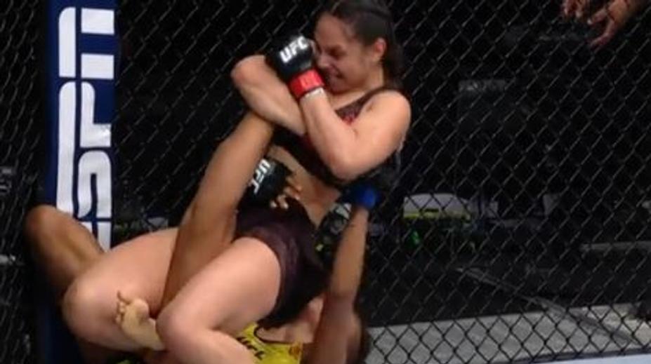 Tři submise v prvním kole! Hlavní karta UFC večera měla rychlý spád