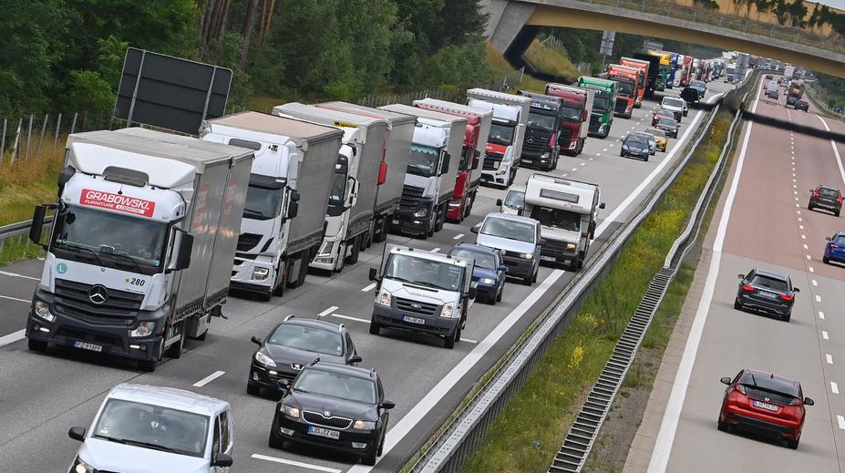 Pozor! V Polsku se mění dopravní předpisy. Zavádí nové přestupky i trestné činy