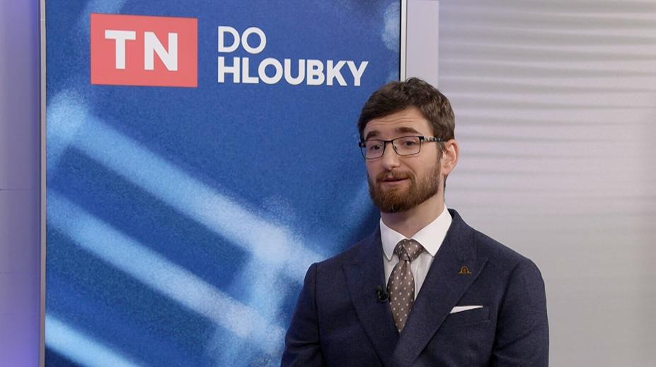 Při čtení závěti se někdy pozůstalí červenají, říká notář