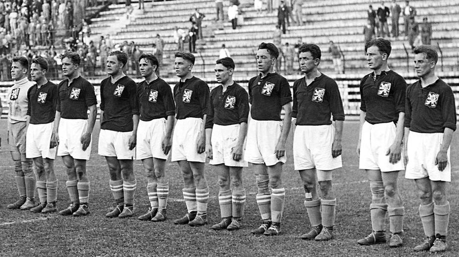 Česko na mistrovství světa: Finále pod dohledem diktátora i promarněný sen zlaté generace