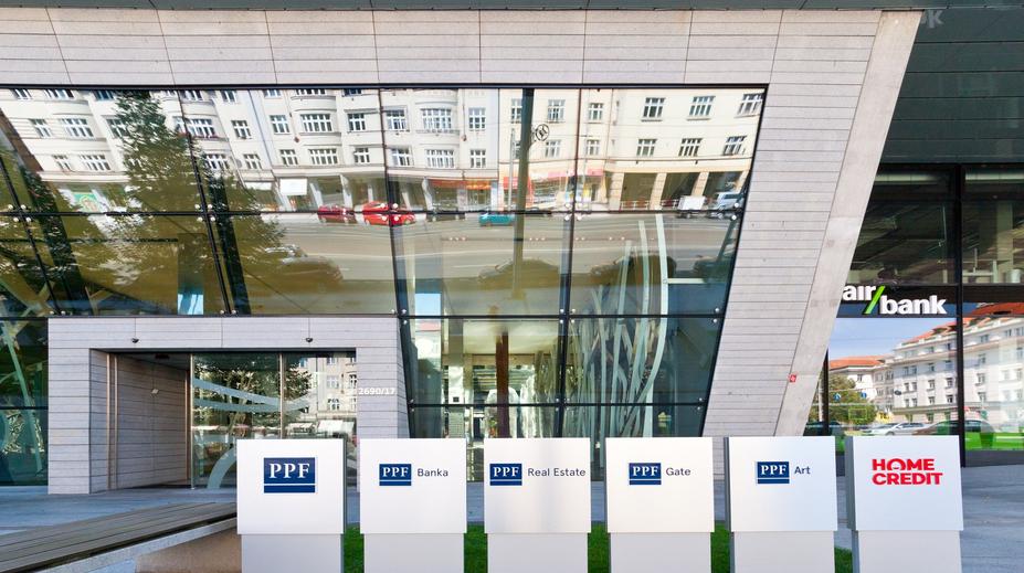 PPF a Home Credit definitivně opouštějí Rusko