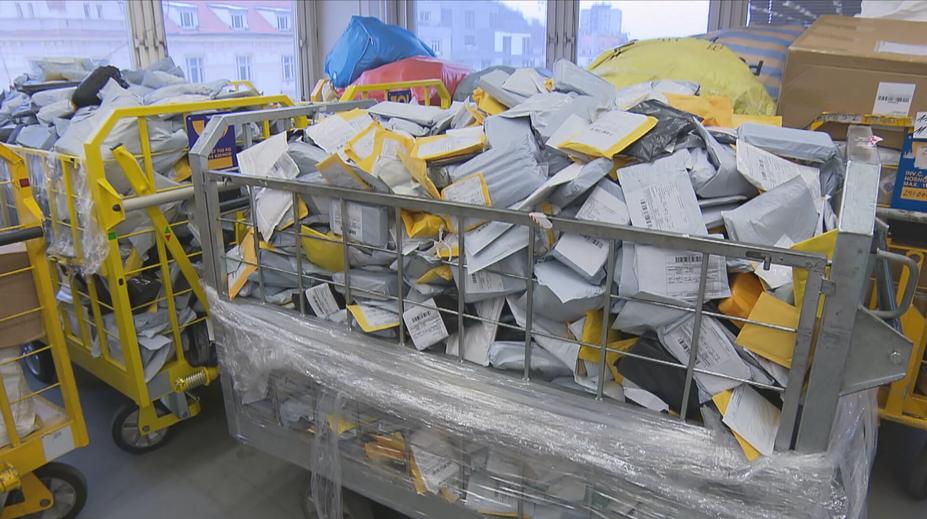Češi přestávají nakupovat na asijských e-shopech. Zboží má navíc znovu zdražit