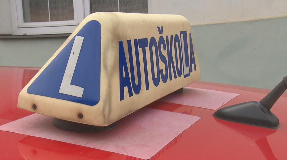 Jaká je budoucnost autoškol? Zkoušky musí být zábavné, říká šéf asociace