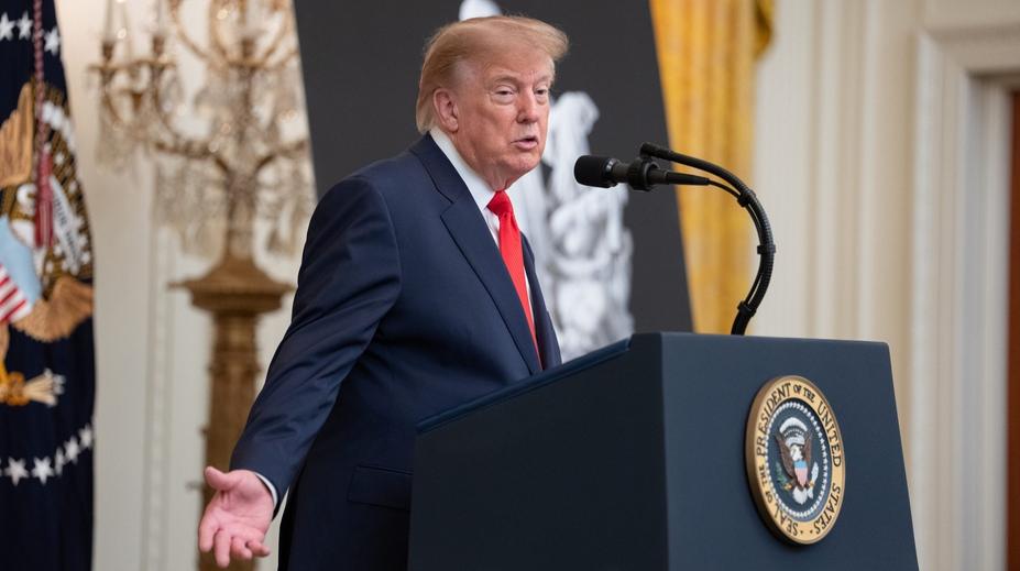 Trump se dohodl s Putinem na dodávkách nafty. USA už udělily výjimku ze sankcí