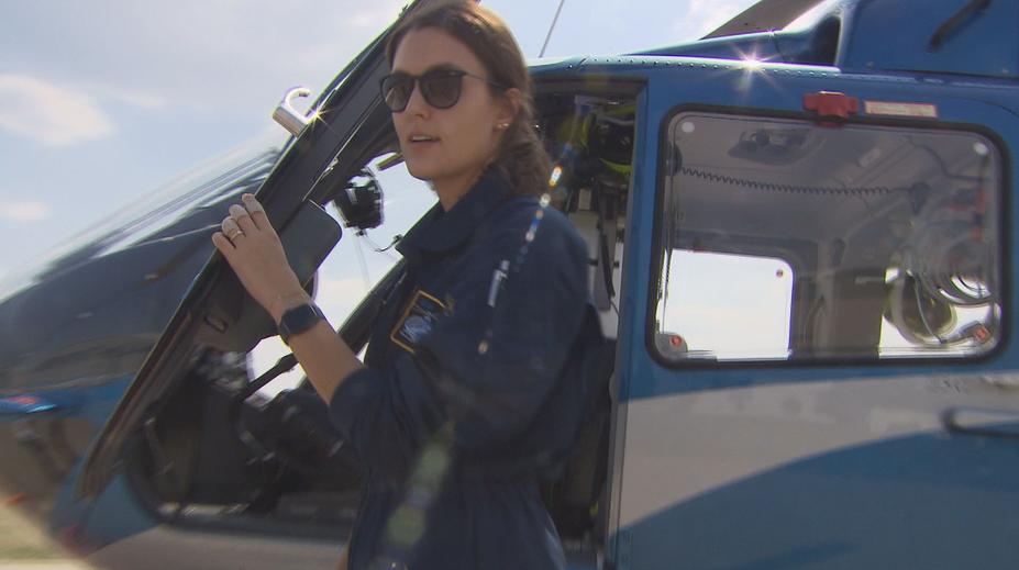 K policejní letce nastoupila první pilotka. Už má za sebou i první ostrý start