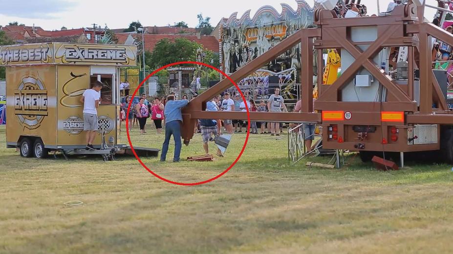 Na kolotoči se zranilo při jízdě hrůzy 7 lidí. Kolotočář je nevinný