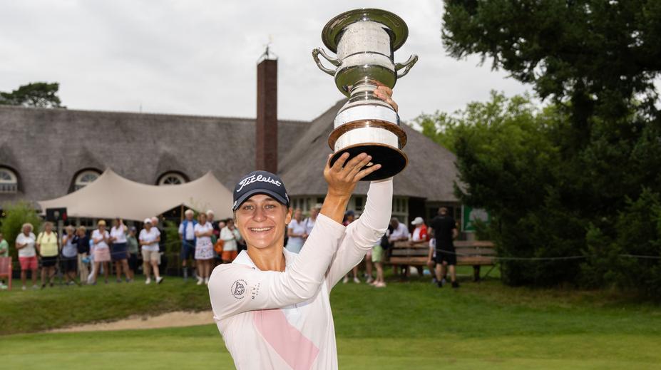 Velký úspěch pro český golf. Melichová získala titul na Ladies European Tour