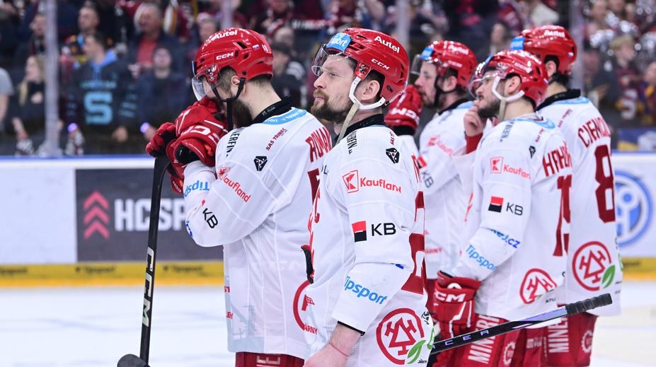 První selhání rozhodčích v extralize. Třinec okradli o regulérní gól
