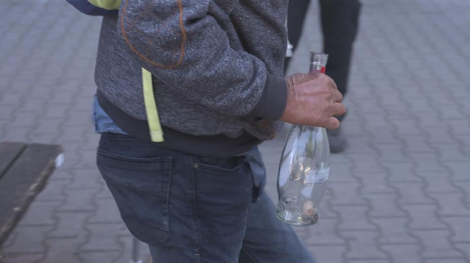 Plzeň rozšíří zákaz pití alkoholu na veřejnosti. Nenapijete se na 34 místech