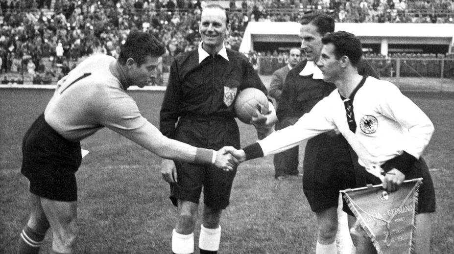 Itálie smutní. Zemřel hvězdný gólman Buffon, legenda AC Milán