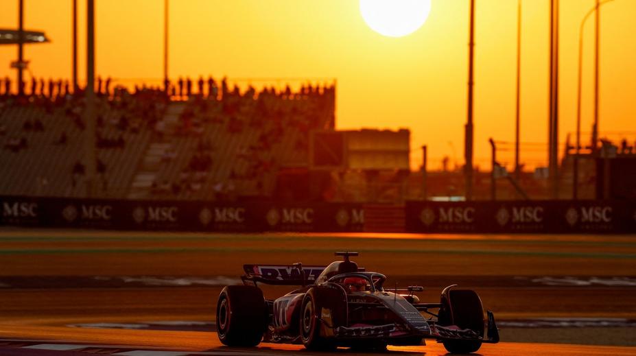 Už žádné zvracení do helmy. Formule 1 chce víc chránit jezdce před horkem