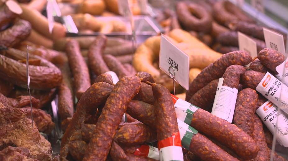 Uzeniny zvyšují Čechům riziko rakoviny. Odborníci radí více zeleniny a bílkovin