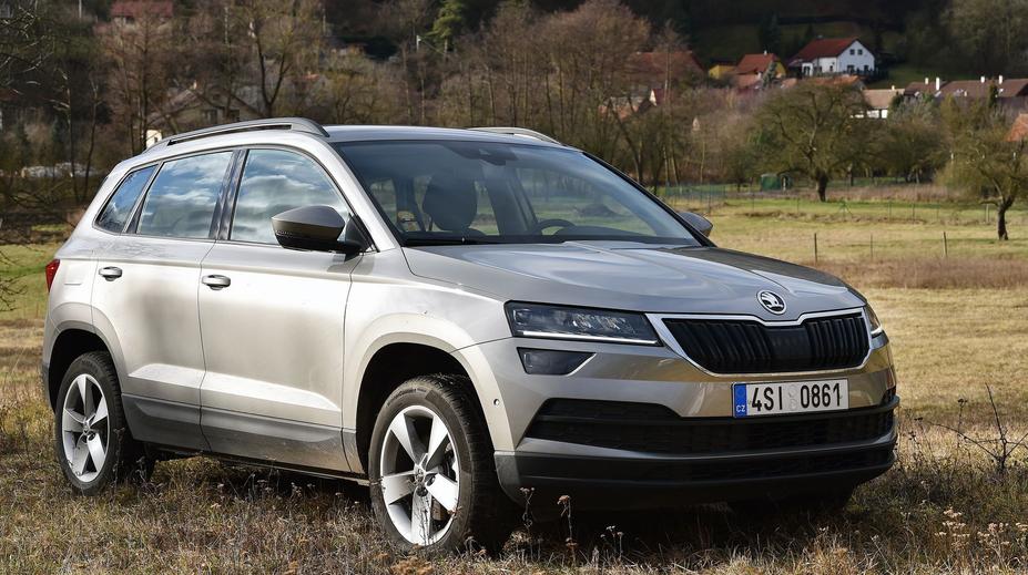 VIDEOTEST: Nejlevnější Škoda Karoq v nabídce. Jak jede?