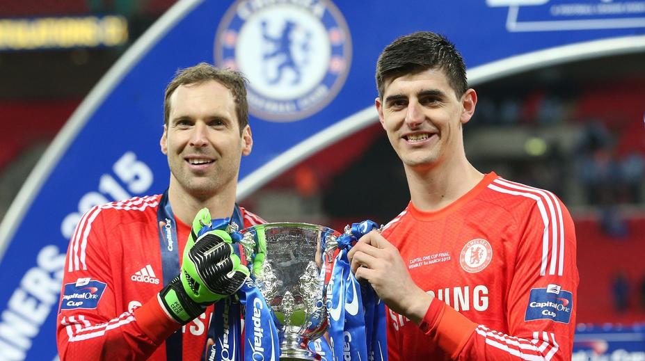 Je Courtois Mourinhův nejlepší brankář? Portugalec argumentoval Čechem