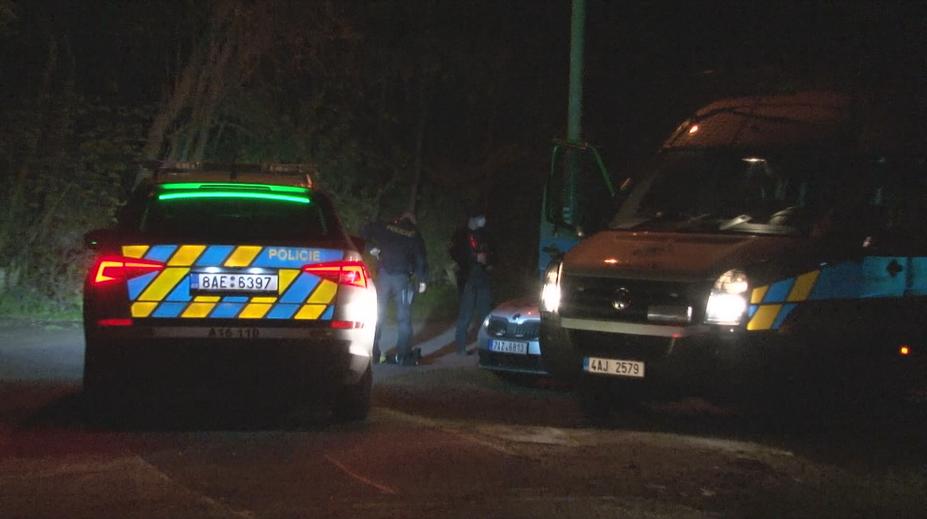 Údajně se zřítil ze skály a nevěděl kde je, pátraly po něm desítky policistů