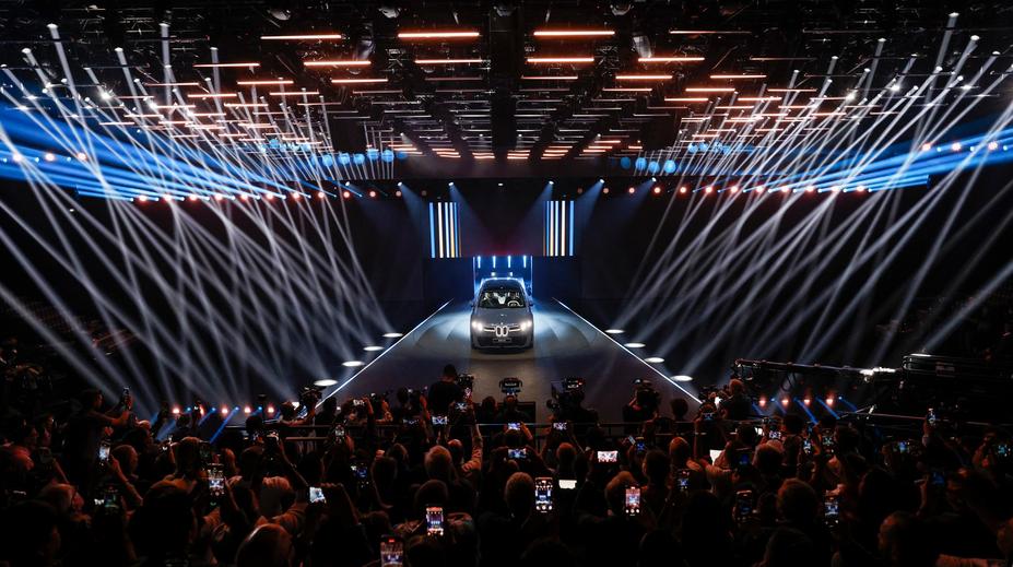 GALERIE: Autosalon v Mnichově ukazuje budoucnost dopravy. Češi se rozhodně neztratí