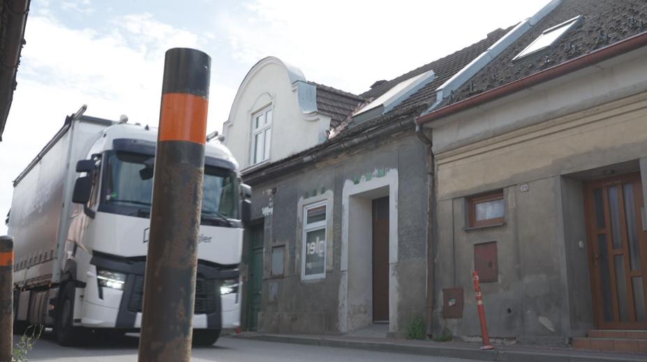 Obyvatele na Jindřichohradecku budí kamiony. Obchvat může vzniknout do šesti let