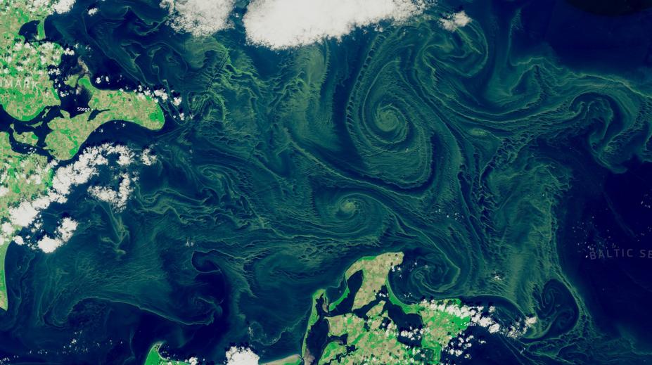 Na turisty u Baltu čeká nebezpečný jev. Je tak obrovský, že ho zachytily i satelity