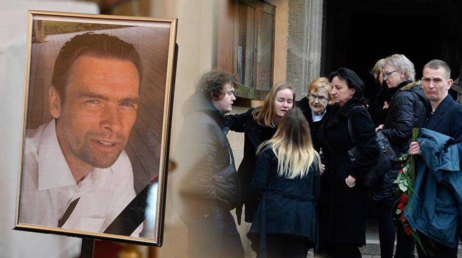 Rodina se loučila s Hlavatým. Na pohřeb dorazil i Střihavka