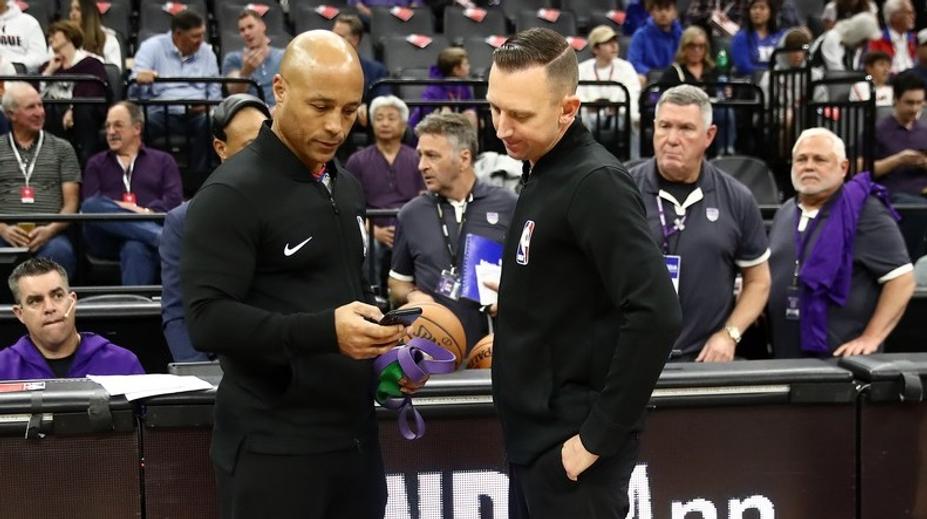 Basketbalová NBA řeší co dál: Podaří se dohrát sezónu v bublině?